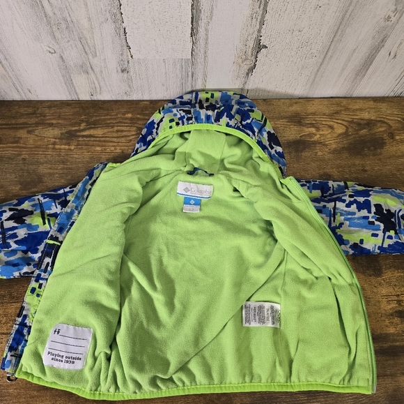 Columbia baby boys size 12-18 months blue, green and gray jacket - Picture 5 of 9